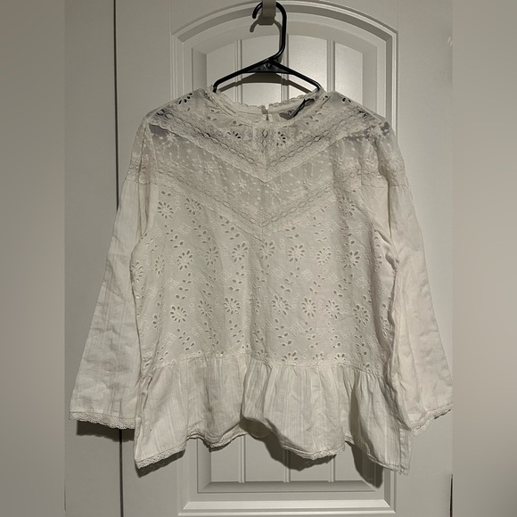 ZARA White Eyelet Lace Blouse | Long Sleeve Peplum Top | Size Large - Picture 4 of 7